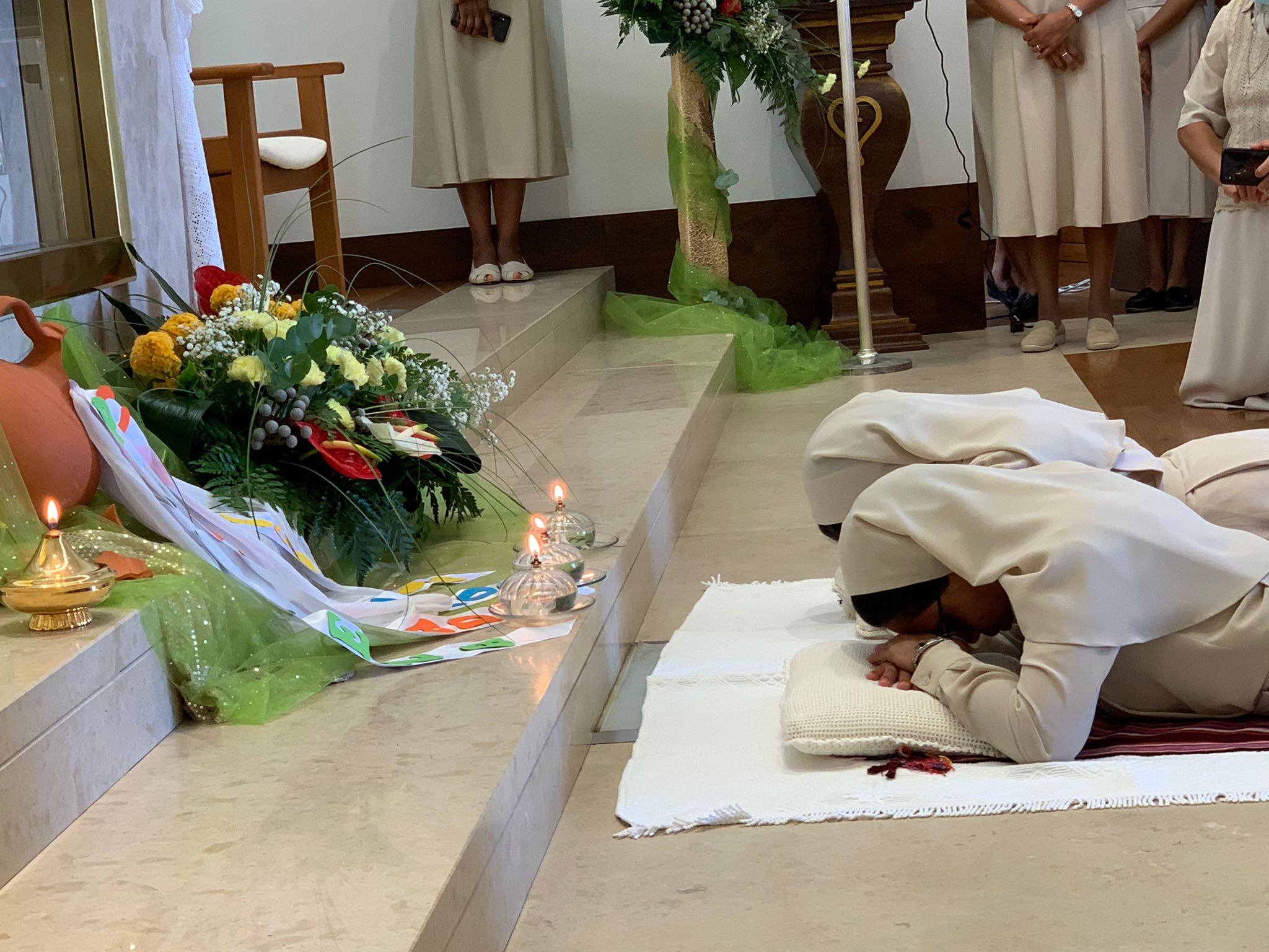 Tres profesiones temporales y dos perpetuas en Fátima.