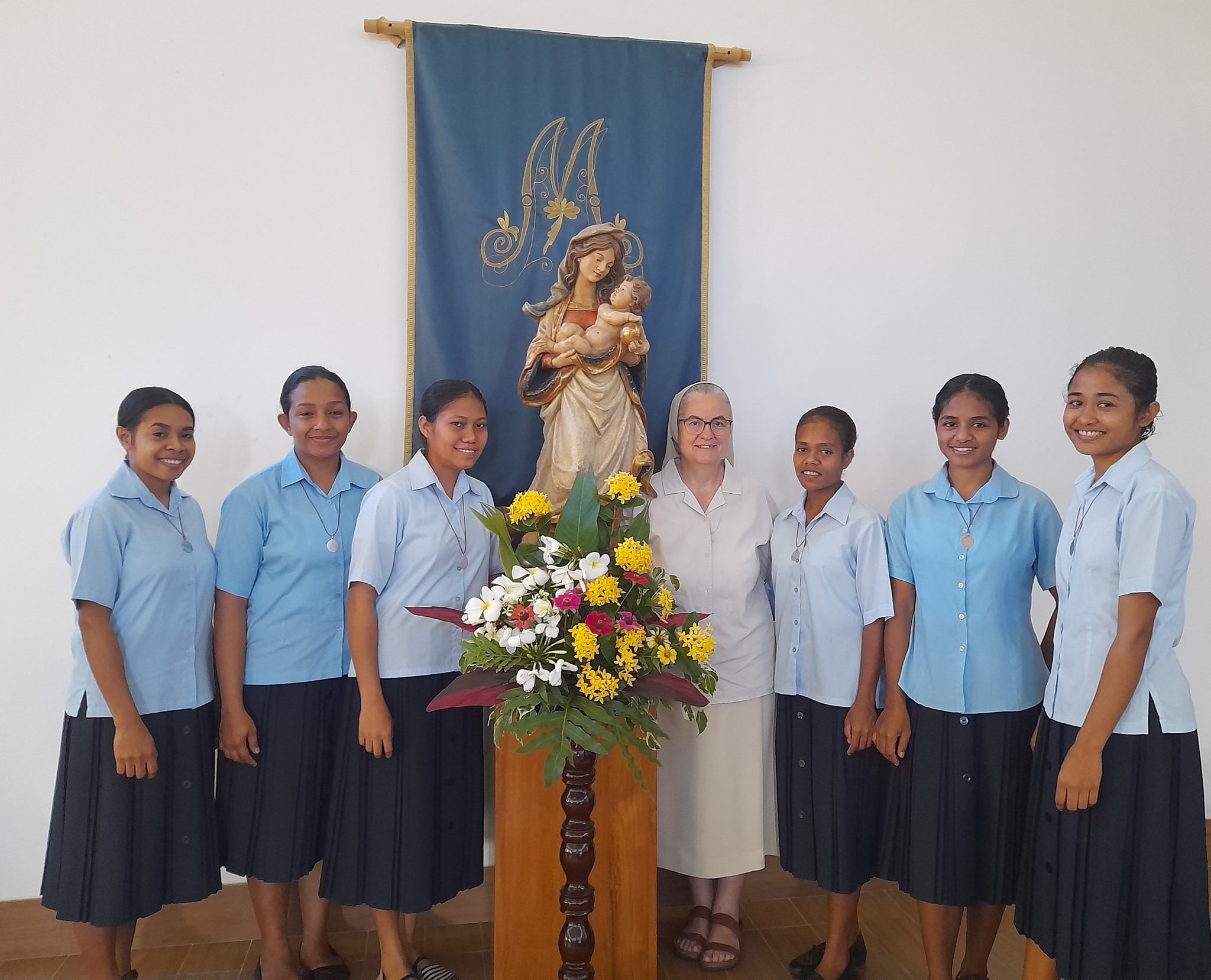 Seis jóvenes comienzan su postulantado en Timor Leste.