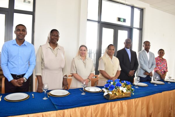 557676446_4145360252418023_2598469045405286873_n